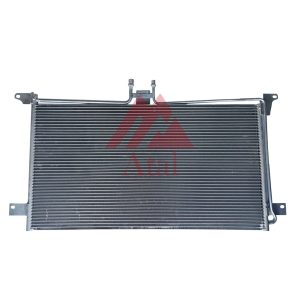 CONDENSADOR CAMINHÃO SCANIA 114/124 2007> SAÍDA ROSCA